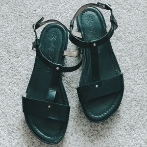 ELIZABETH AND JAMES Black T-Strap Platform Sandal